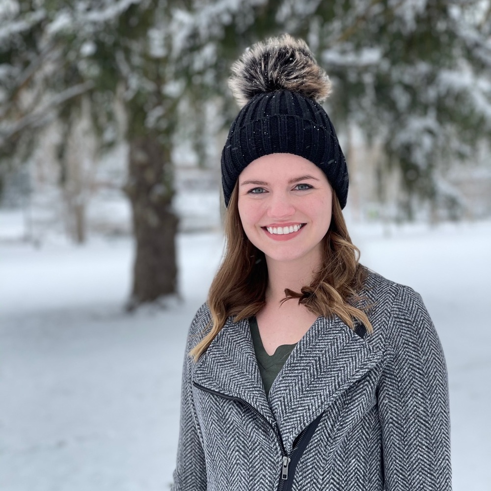Meet your Posher, Julia